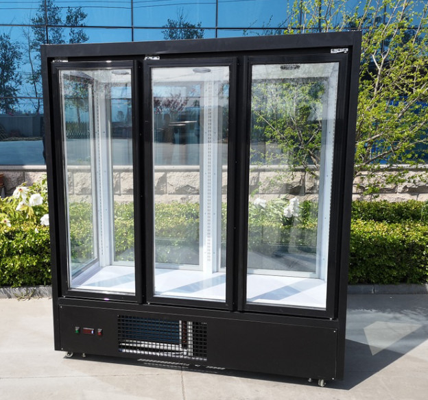 Three Doors Floral Display Cooler Air Cooling 2 To 8 Degree